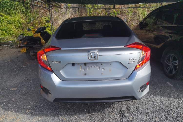 Used Honda Civic 2016 220TURBO CVT Luxury Edition
