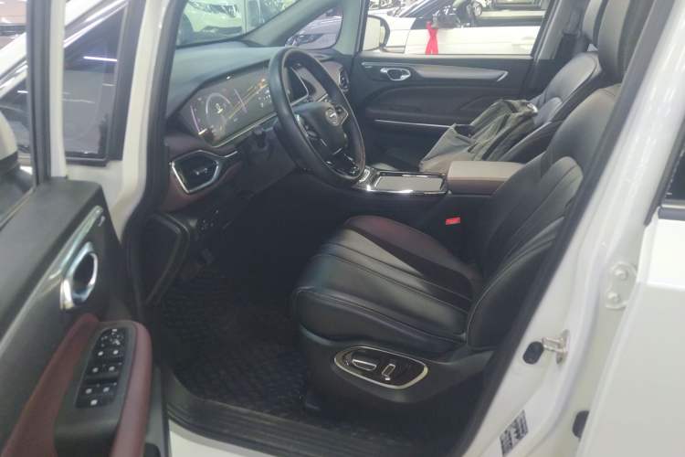 Used GAC Trumpchi M6 2023 PRO 270T DCT Luxury Edition