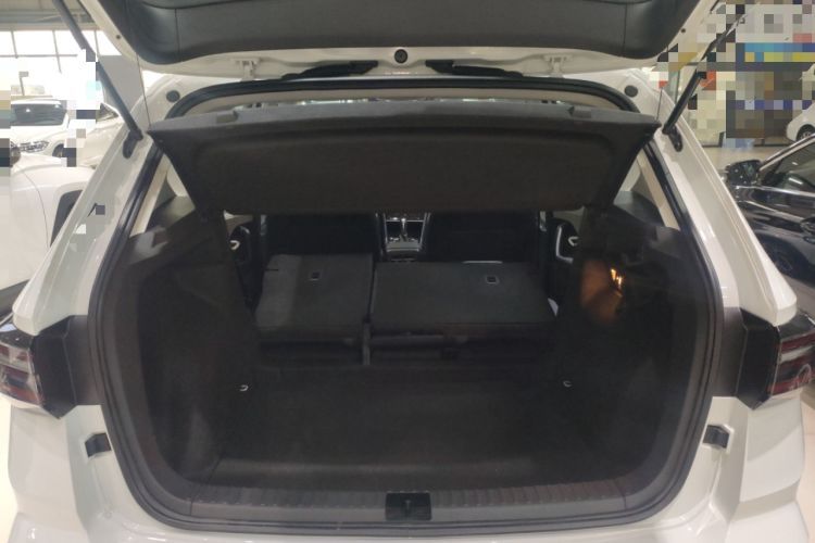 Used Volkswagen Tharu 2023 300TSI Two-Wheel-Drive Full Moon Edition
