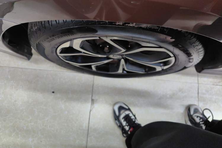 Used MG 5 2021 180 DVVT CVT Youth Luxury Edition
