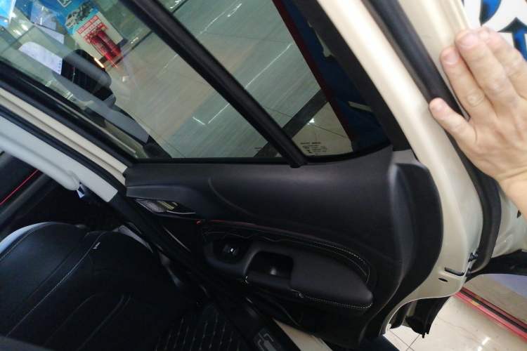 Used Tank 300 New Energy 2025 Hi4-T
