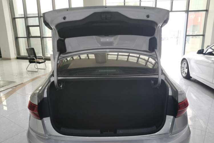 Used Volkswagen Sagitar 2019 280TSI DSG Comfort Version China VI Standard
