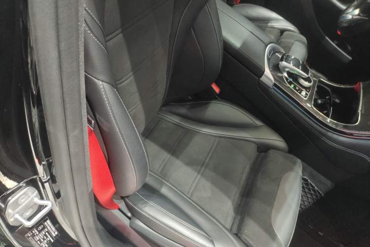 Used Mercedes-Benz GLC AMG 2018 AMG GLC 63 4MATIC+
