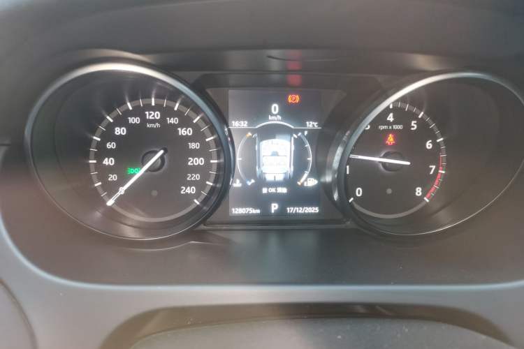 Used Land Rover Discovery Sport 2019 240 PS SE Version China V Standard