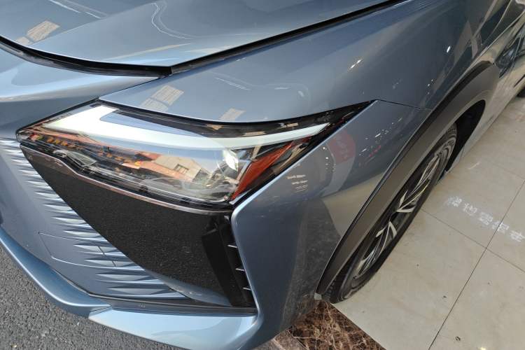 Used Lexus RZ 2023 450e All-Wheel Drive Luxury Edition
