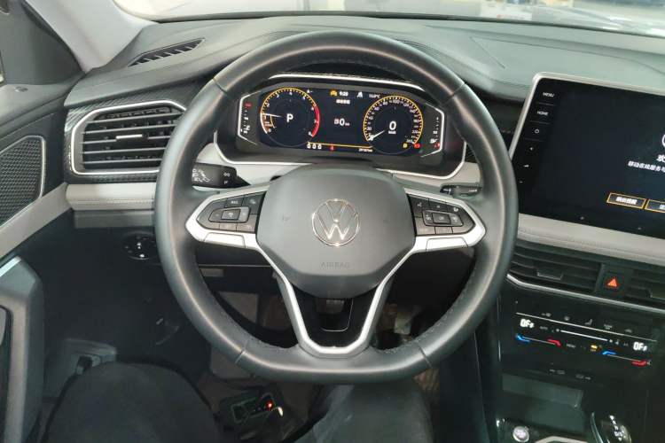 Used Volkswagen Tayron 2023 330TSI Two-Wheel-Drive Luxury Plus Advanced Version
