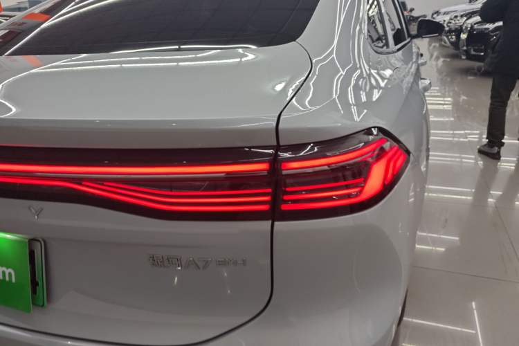 Used  Galaxy A7 2025 Model EM-i 70km Exploration Edition
