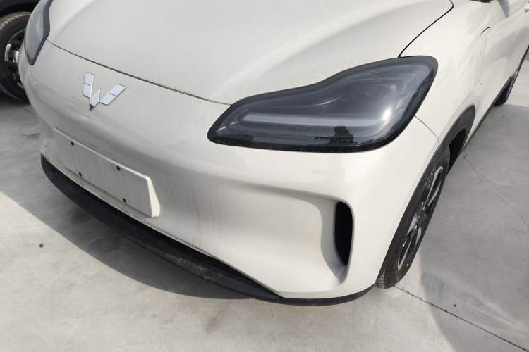 Used Wuling Bingo PLUS 2024 330 km Range Five-Seater Version