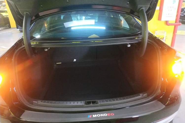 Used Ford Mondeo 2023 EcoBoost 180 Comfort Model
