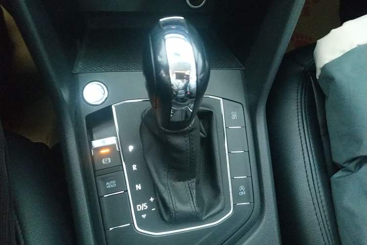 Used Volkswagen Tharu 2021 280TSI Two-Wheel Drive Trend Edition