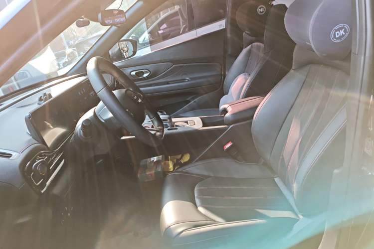 Used GAC Trumpchi EMPOW 2021 270T DCT J11 Version