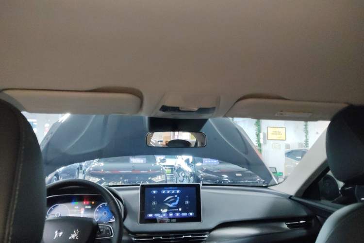 Used Hongqi E-QM5 2023 Revised Version Basic Travel Edition
