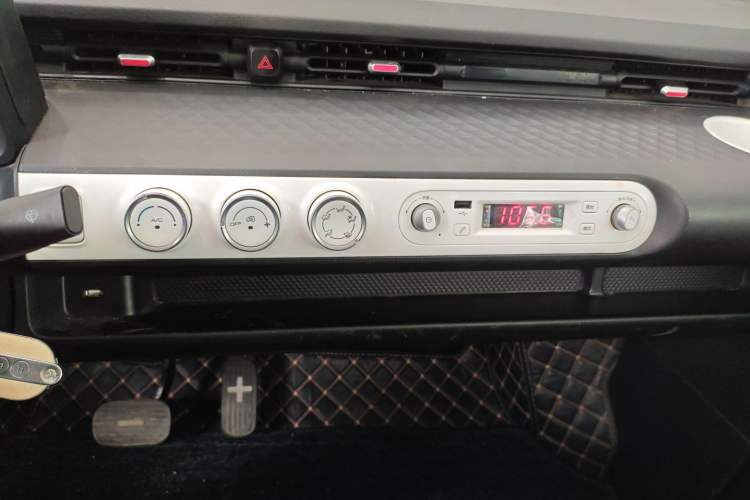 Used Wuling Hongguang MINIEV 2022 GAMEBOY 300km Enthusiast Model with Lithium Iron Phosphate