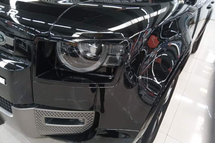 Used Land Rover Defender 2024 110 3.0T P400 X-DYNAMIC HSE
