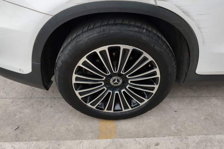 Used Mercedes-Benz GLC 2018 Facelifted GLC 260 4MATIC Dynamic Edition
