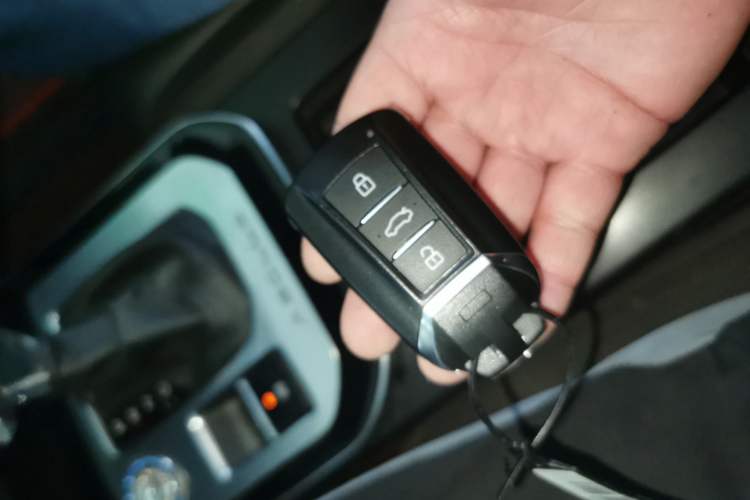 Used Dongfeng Aeolus Yixuan 2020 230T Automatic Dazzle Track Edition