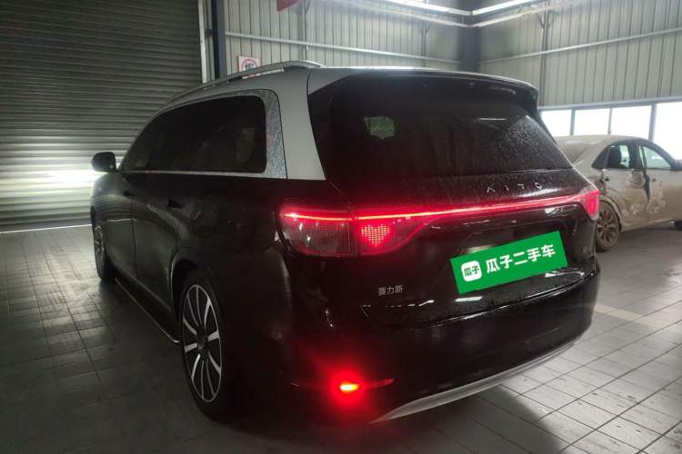 Used Hima AITO M9 2024 Range-Extended Ultra Version 42 kWh 6-Seater Model
