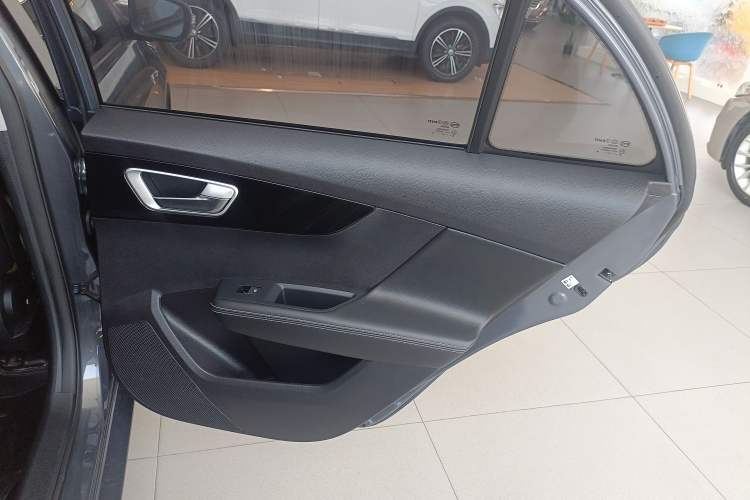 Used BYD Qin 2019 1.5L Manual Luxury Version
