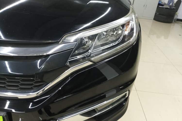 Used Honda CR-V 2015 2.0L two-wheel drive Fashion Edition