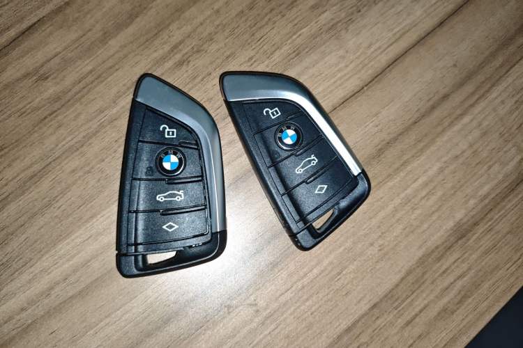 Used BMW iX3 2022 Updated Leading Version
