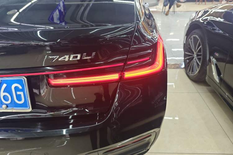 Used BMW 7 Series 2018 730Li Leading Model M Sport Package
