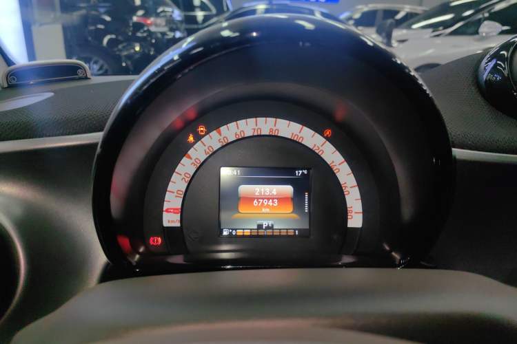 Used  fortwo 2018 1.0L 52kW Hardtop Passion Edition China V Standard
