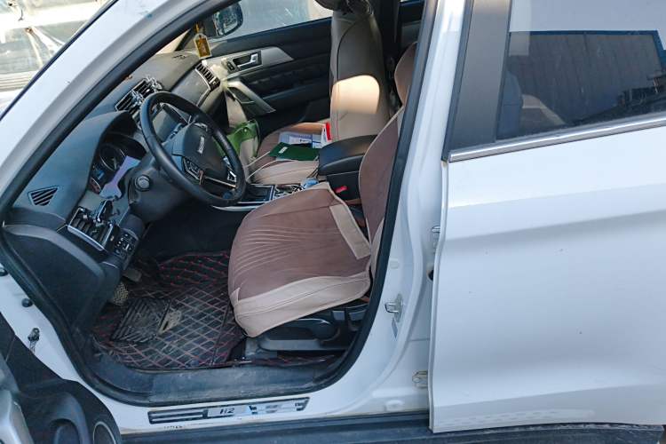 Used Haval H2 2016 Red-Label 1.5T Automatic Two-Wheel Drive Luxury Model