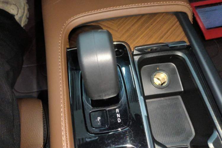 Used Volvo XC90 2023 B5 SmartDrive Luxury Edition 7 Seats