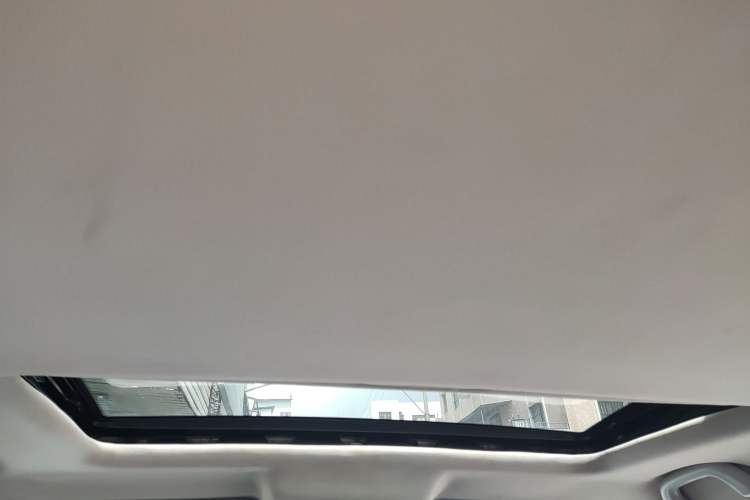 Used Changan CS75 2016 1.8T Automatic Elite Model China V Standard
