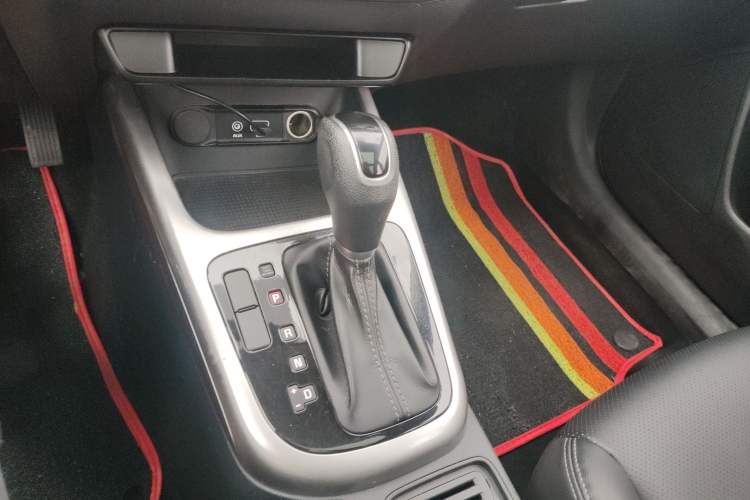 Used Kia KX3 2017 1.6L Automatic Aoya Version
