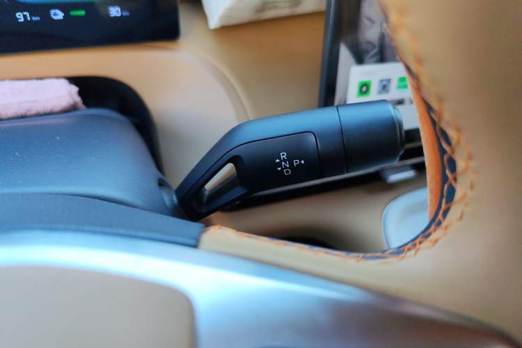 Used  Galaxy Xingjian 7 EM-i 2025 120km Launch+ Version
