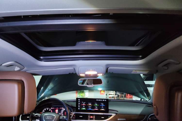 Used Audi A6L 2018 30th Anniversary Edition 45 TFSI quattro Luxury Model
