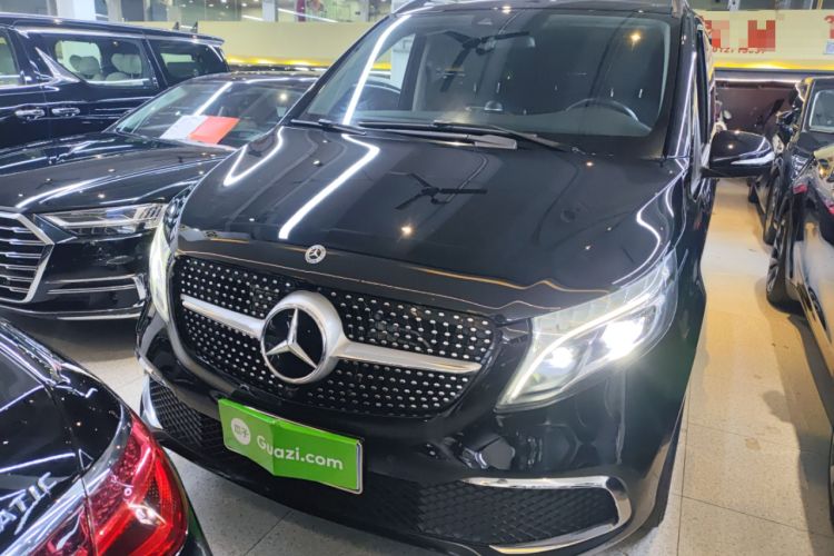 Used Mercedes-Benz V-Class 2021 V 260 Prestige Edition