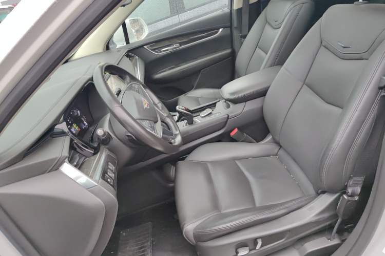 Used Cadillac XT5 2016 25T Luxury Model