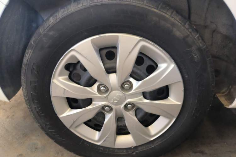 Used Kia Pegas 2017 1.4L Manual Fashion Edition Smart
