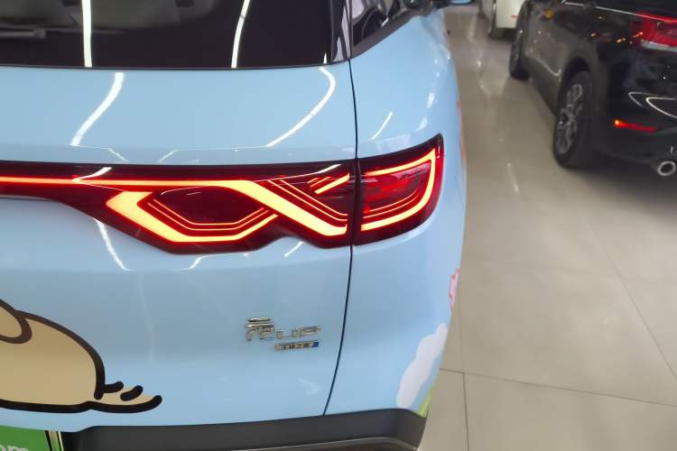 Used BYD Yuan UP 2025 Intelligent Driving Version 401 km Leading Edition
