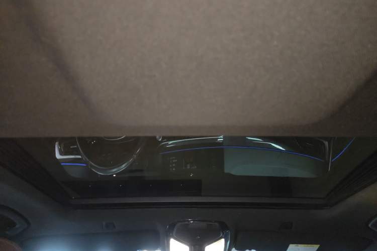 Used BMW 5 Series 2022 Second Facelift 525Li M Sport Package