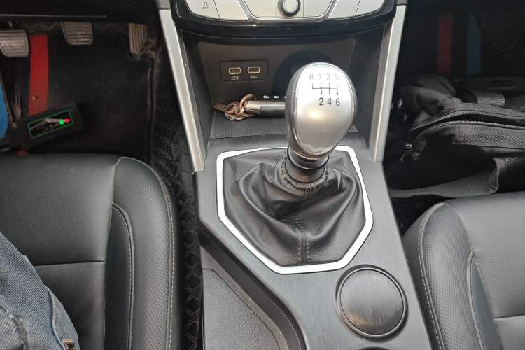 Used Great Wall Poer 2021 2.0T Commercial Version Manual Diesel Two-Wheel Drive Elite Long-Box GW4D20M
