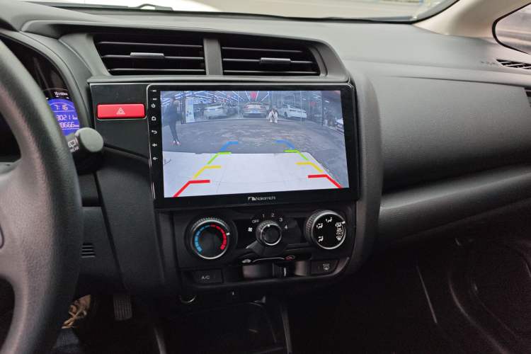 Used Honda Fit 2016 1.5L LXS CVT Comfort Sunroof Version
