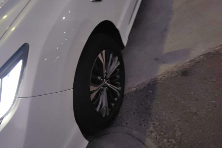 Used Honda UR-V 2020 370TURBO Four-Wheel Drive Premium Edition
