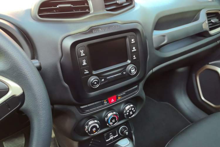 Used  Renegade 2016 1.4T Automatic Jingneng Edition