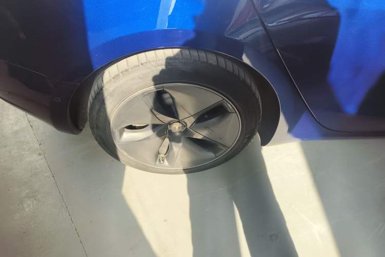 Used Tesla Model 3 2019 Long-Range All-Wheel-Drive Version