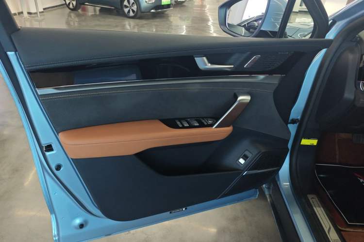 Used BYD Tang New Energy 2023 DM-i Champion Edition 112KM Prestige Model
