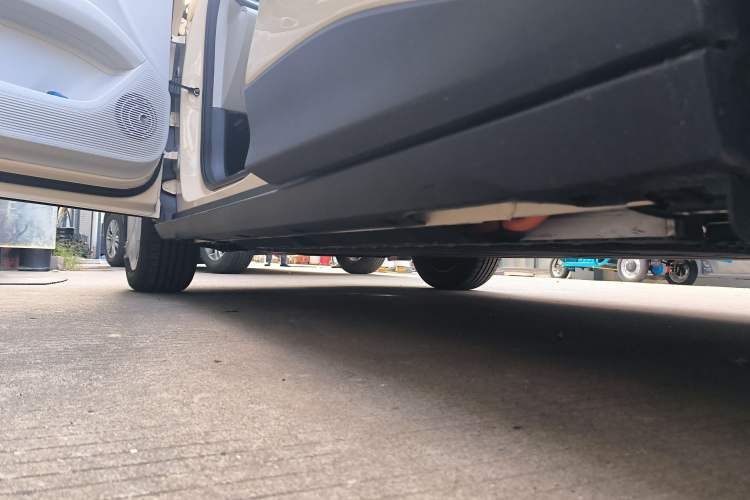 Used  Geome 2025 410 km Free Version
