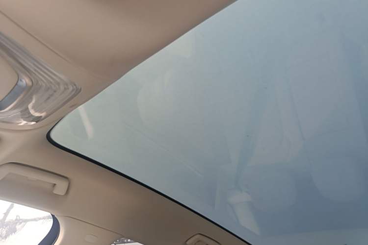 Used VOYAH FREE 2021 Four-Wheel Drive Standard Range-Extended Exclusive Luxury Package
