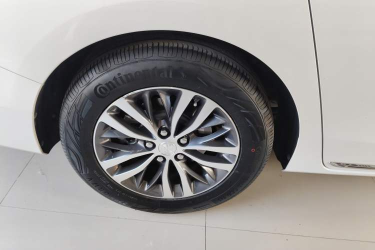 Used Buick GL8 2023 ES Lu Zun Comfort Model
