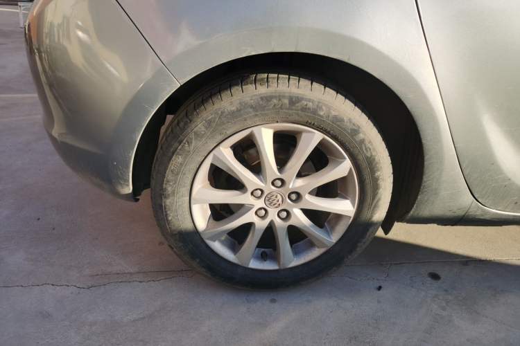 Used Buick GT 2014 XT 1.6L Manual Entry-Level Model
