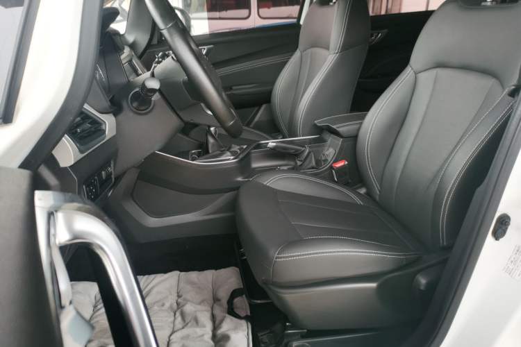 Used Geely Auto Vision X3 2019 Upgraded Model 1.5L Manual Elite Version