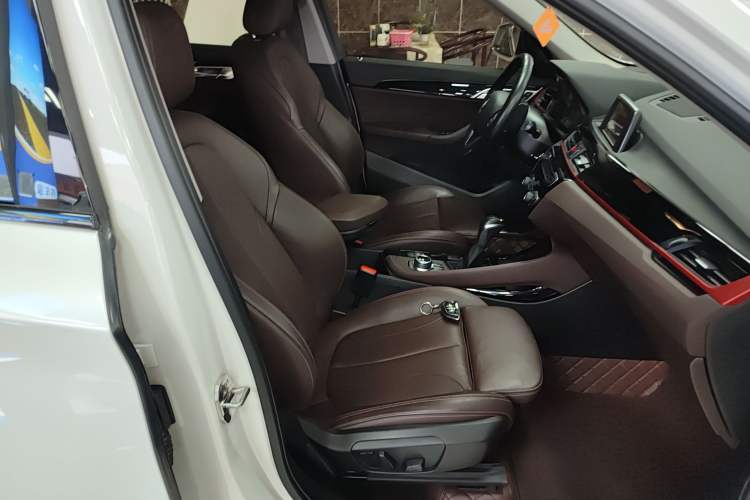 Used BMW X1 2016 sDrive20Li Luxury Model
