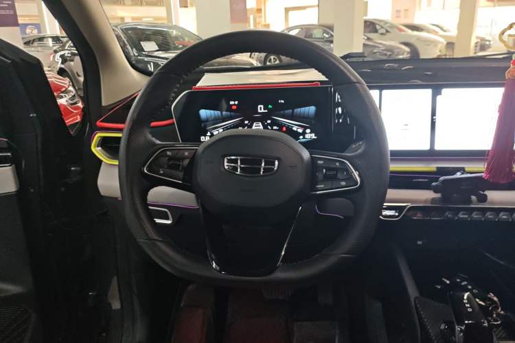 Used Geely Auto Coolray 2022 Bin Yue COOL 1.5TD DCT Hot Engine Edition
